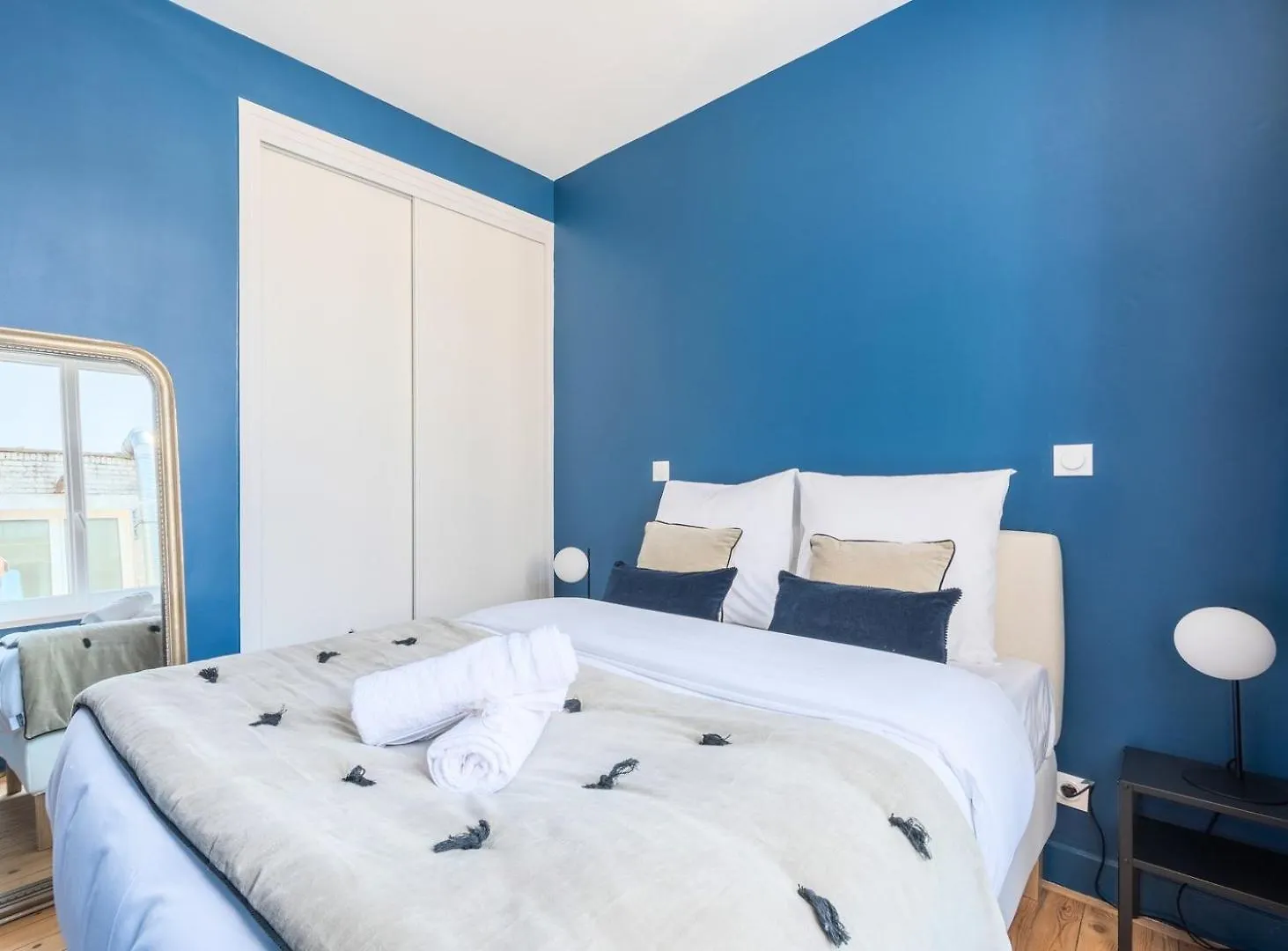 Charming 2 Bedroom Apartment - Old Rijsel